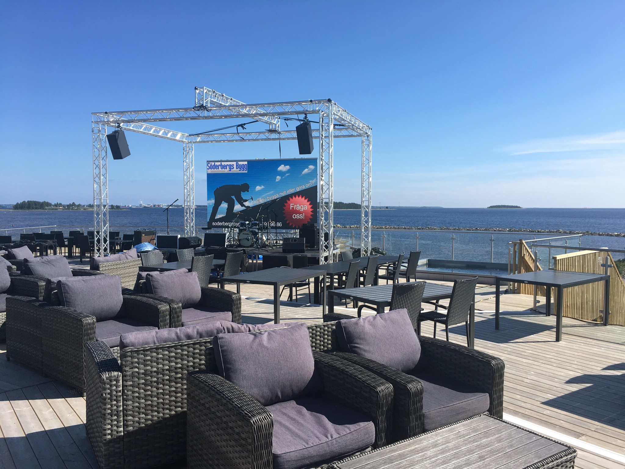 Lets Displays LED-vägg Piteå Havsbad Takterass